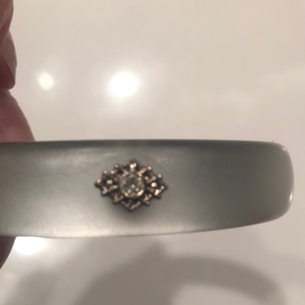 Gorgeous Bracelets - Picture 6 of 8